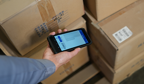 三防PDA在农资库存管理中的精准化应用：利用条码扫描和无线通讯实现化肥农药的智能盘点